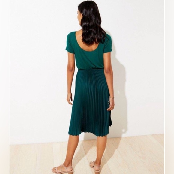 Loft Mixed Media Pleated Dress, Sz 2P - Picture 2 of 13